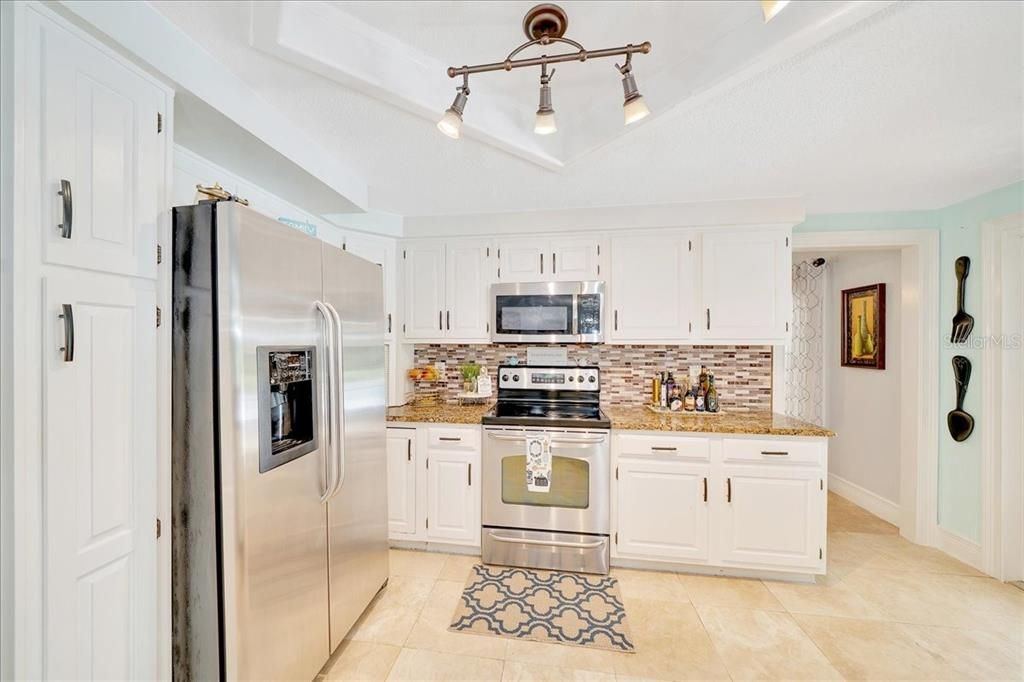 На продажу: $950,000 (4 спален, 3 ванн, 2844 Квадратных фут)