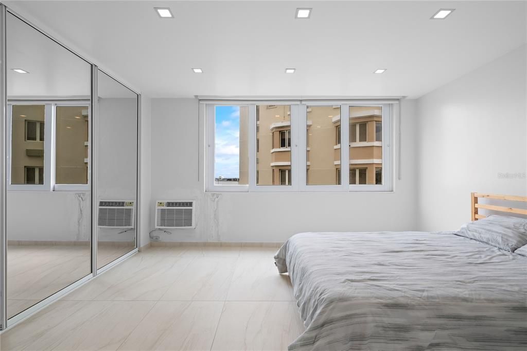 Activo con contrato: $465,000 (3 camas, 2 baños, 1128 Pies cuadrados)