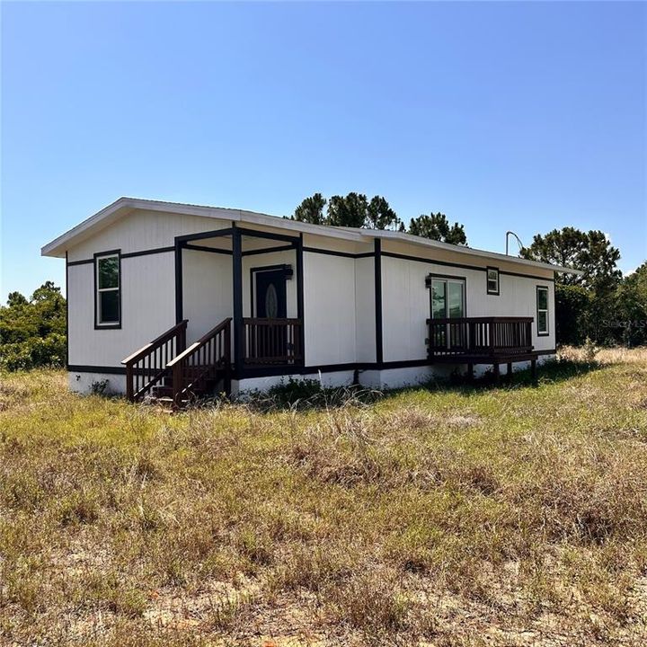 待售: $250,000 (3 贝兹, 2 浴室, 1298 平方英尺)