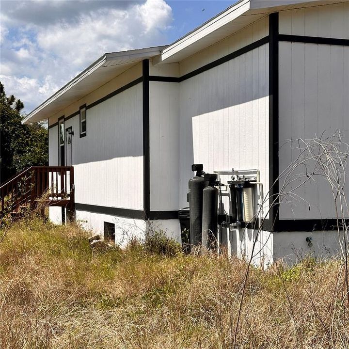 待售: $250,000 (3 贝兹, 2 浴室, 1298 平方英尺)