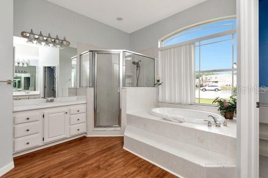 For Sale: $690,000 (4 beds, 3 baths, 2763 Square Feet)