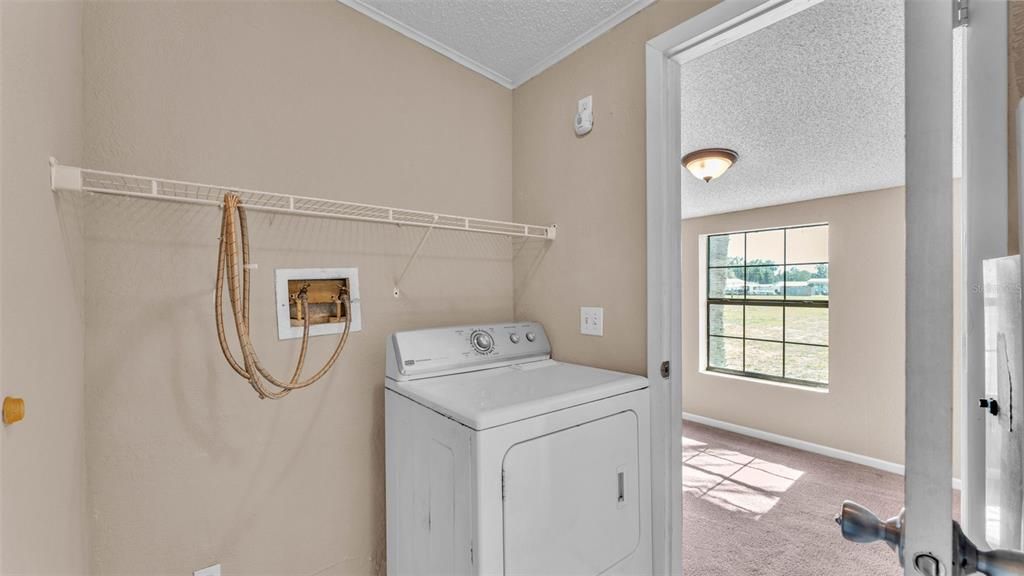 For Sale: $245,000 (4 beds, 2 baths, 1188 Square Feet)