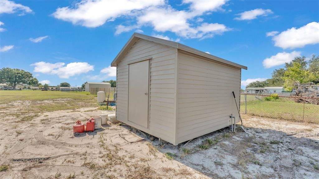 For Sale: $245,000 (4 beds, 2 baths, 1188 Square Feet)