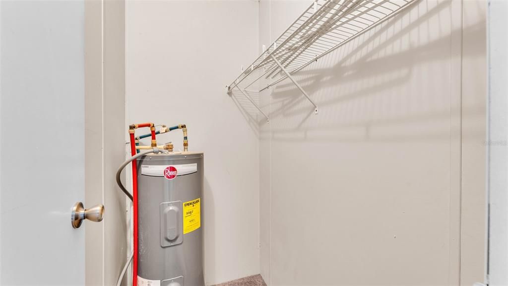 For Sale: $245,000 (4 beds, 2 baths, 1188 Square Feet)