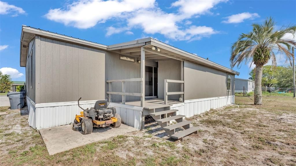 For Sale: $245,000 (4 beds, 2 baths, 1188 Square Feet)