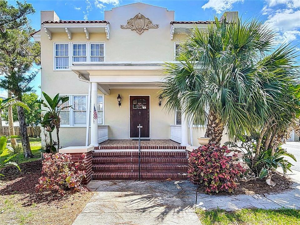 合同活跃: $459,900 (0 贝兹, 0 浴室, 2672 平方英尺)