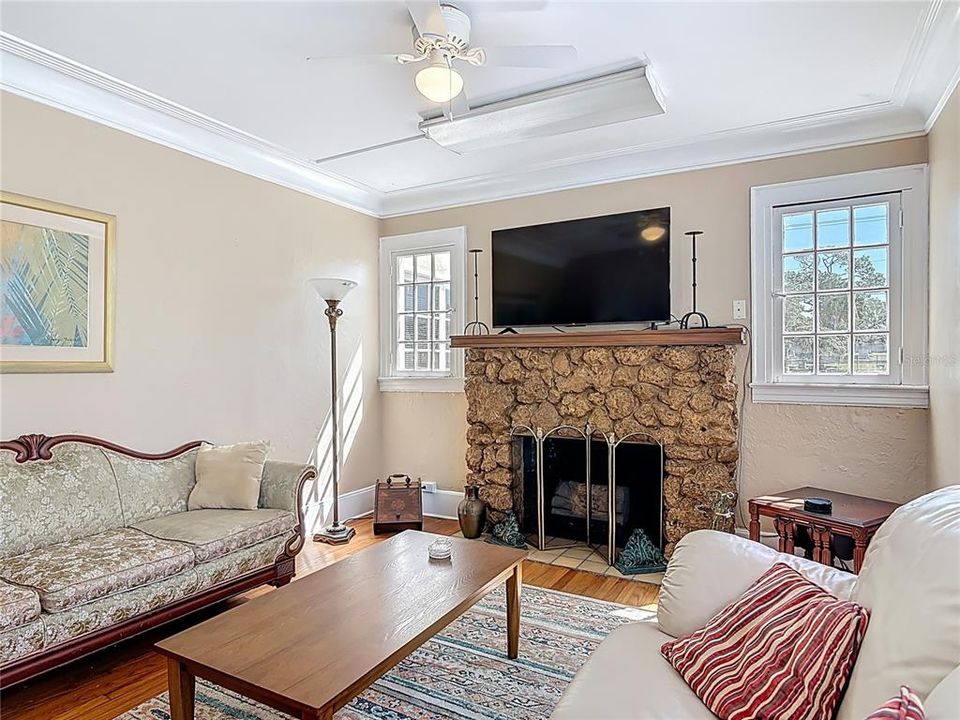 合同活跃: $459,900 (0 贝兹, 0 浴室, 2672 平方英尺)