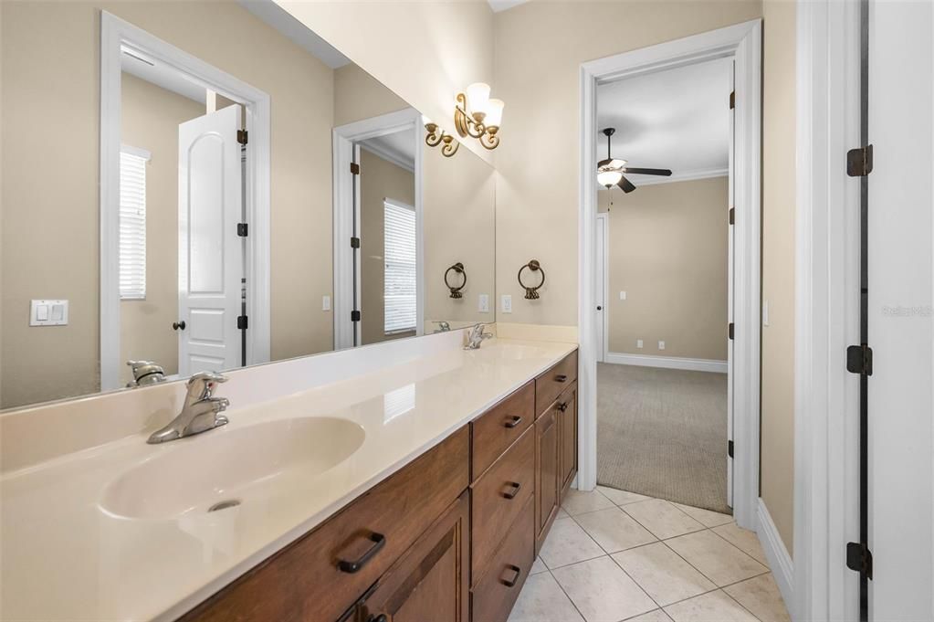 待售: $1,799,900 (4 贝兹, 4 浴室, 4914 平方英尺)