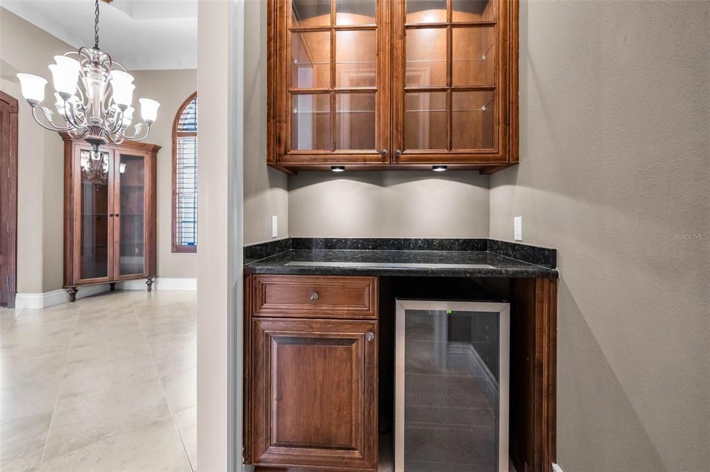 待售: $1,799,900 (4 贝兹, 4 浴室, 4914 平方英尺)