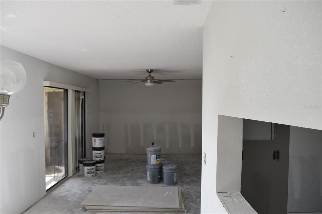 For Sale: $170,000 (2 beds, 2 baths, 1020 Square Feet)