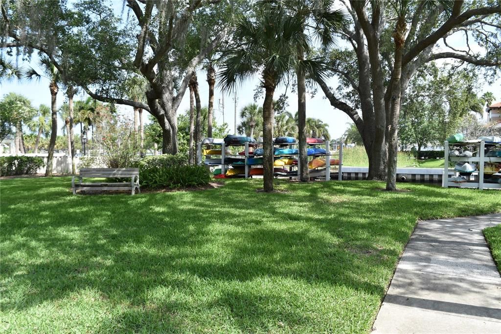 For Sale: $170,000 (2 beds, 2 baths, 1020 Square Feet)