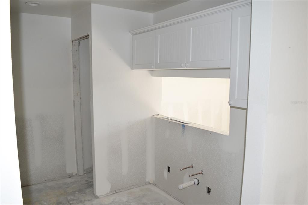 For Sale: $170,000 (2 beds, 2 baths, 1020 Square Feet)