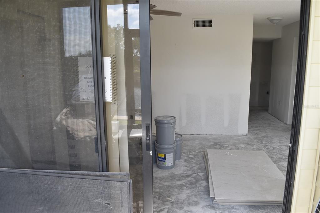 For Sale: $170,000 (2 beds, 2 baths, 1020 Square Feet)