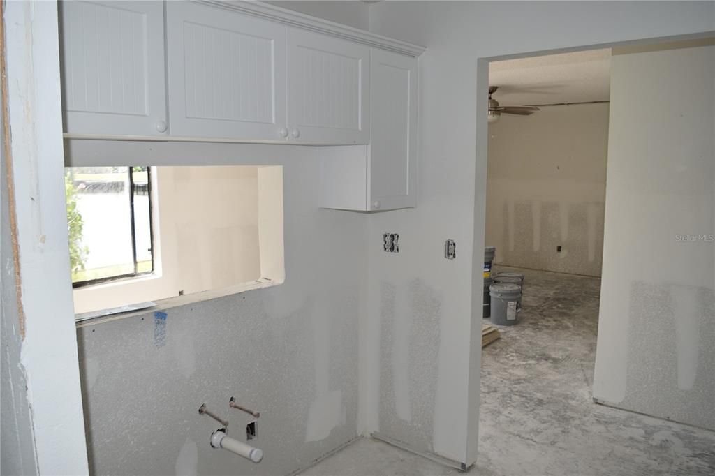 For Sale: $170,000 (2 beds, 2 baths, 1020 Square Feet)