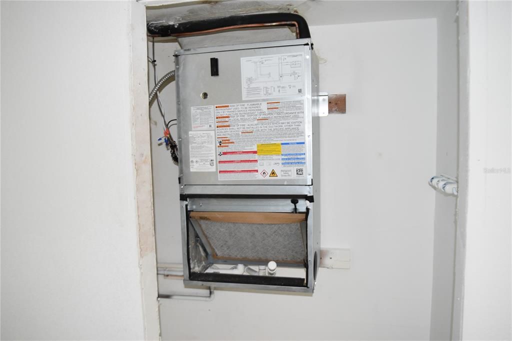 For Sale: $170,000 (2 beds, 2 baths, 1020 Square Feet)