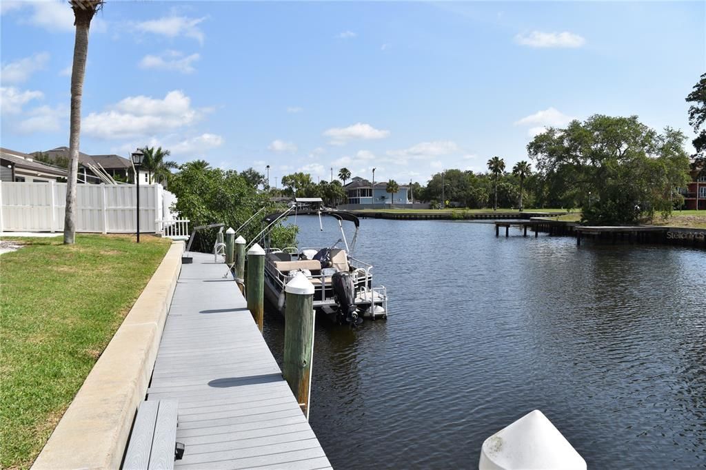 For Sale: $170,000 (2 beds, 2 baths, 1020 Square Feet)