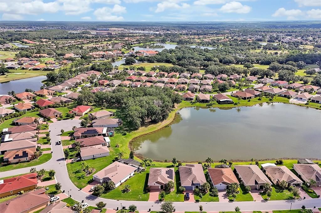 For Sale: $410,000 (2 beds, 2 baths, 1705 Square Feet)