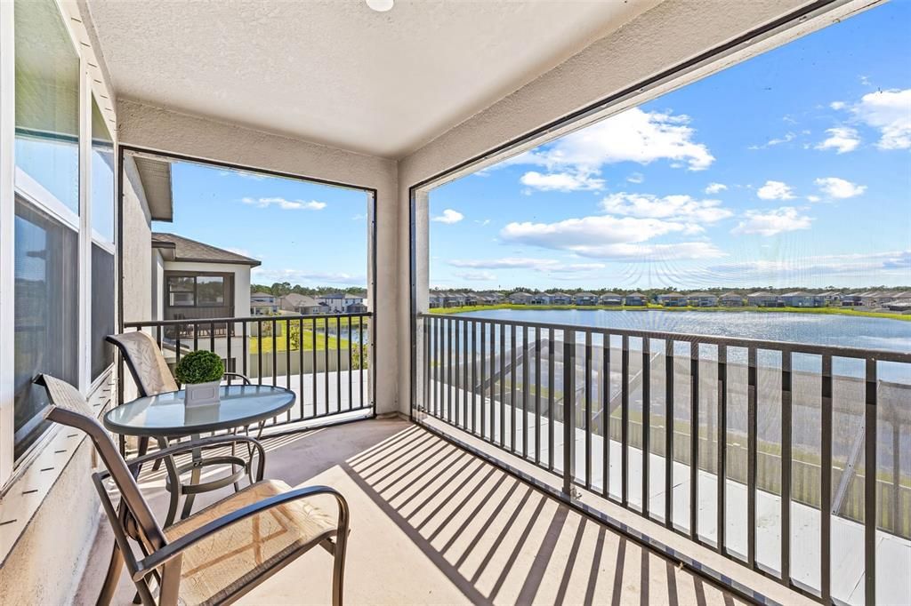 For Sale: $550,000 (5 beds, 3 baths, 3566 Square Feet)