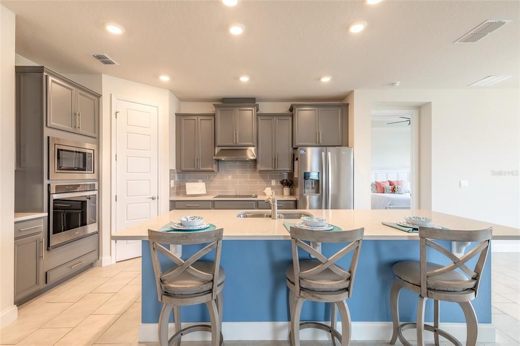 For Sale: $495,000 (4 beds, 3 baths, 2106 Square Feet)