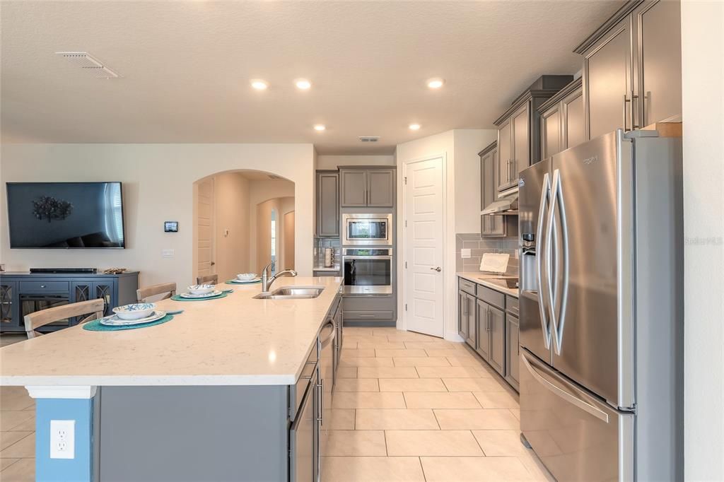 For Sale: $495,000 (4 beds, 3 baths, 2106 Square Feet)