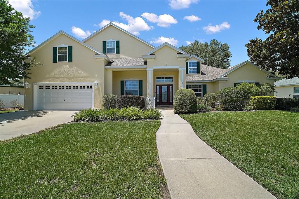 合同活跃: $599,000 (4 贝兹, 3 浴室, 2774 平方英尺)