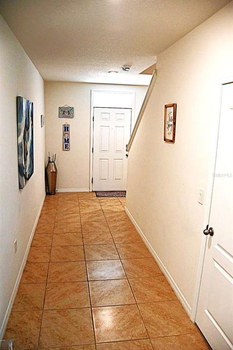 For Sale: $335,900 (5 beds, 3 baths, 2528 Square Feet)