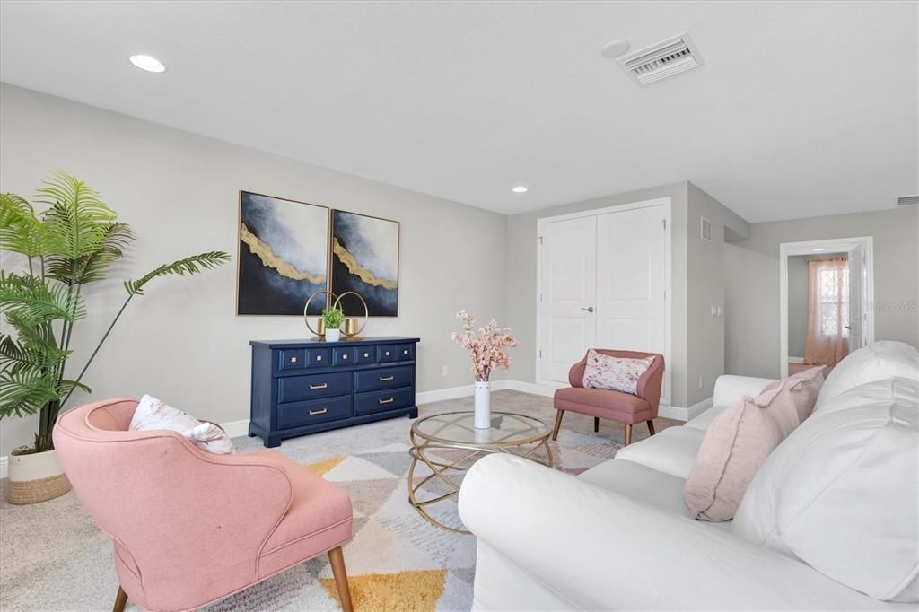 For Sale: $1,050,000 (5 beds, 4 baths, 3545 Square Feet)