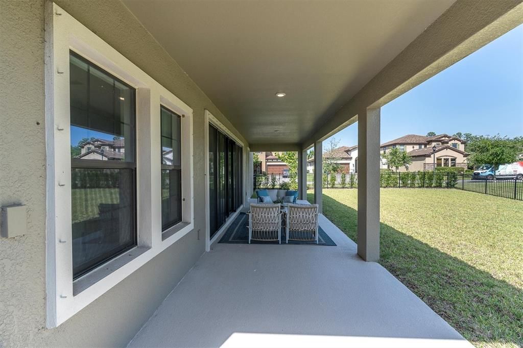 For Sale: $1,050,000 (5 beds, 4 baths, 3545 Square Feet)