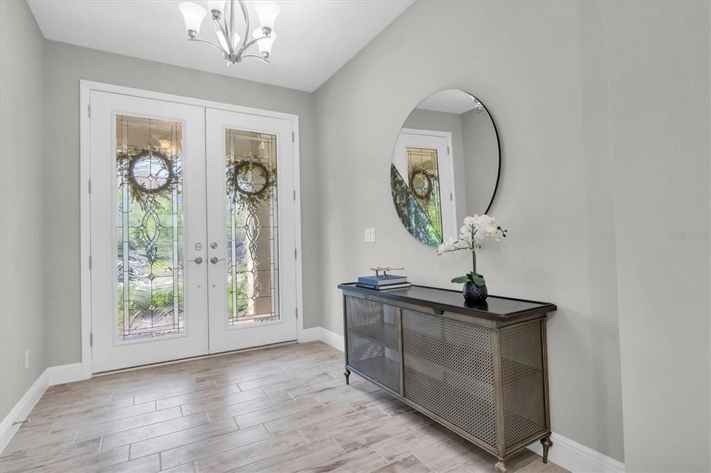 For Sale: $1,050,000 (5 beds, 4 baths, 3545 Square Feet)