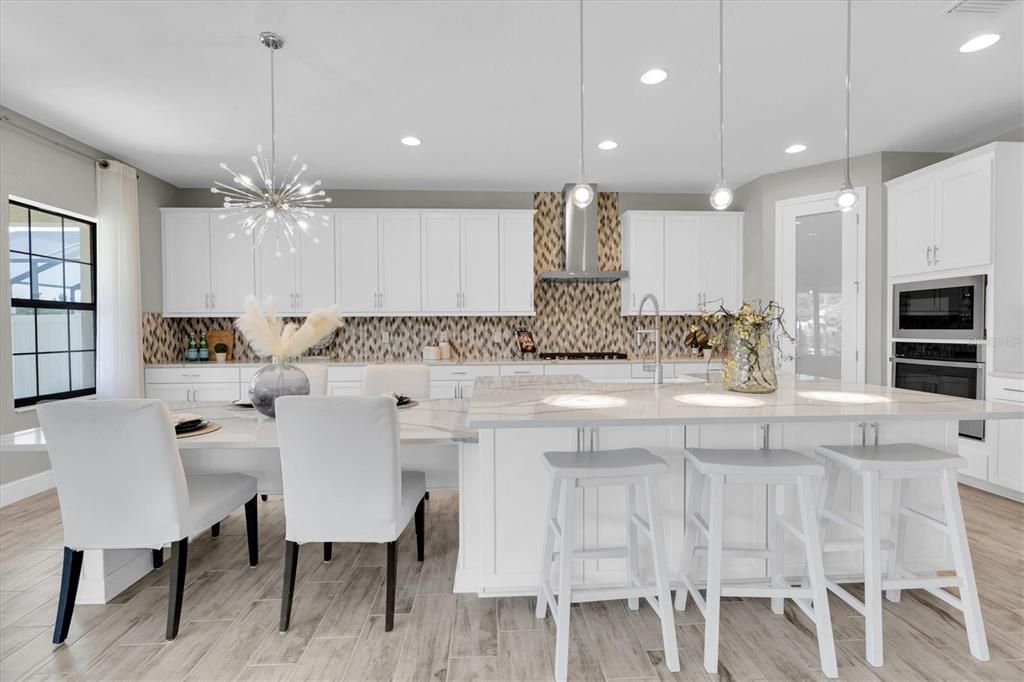 For Sale: $1,050,000 (5 beds, 4 baths, 3545 Square Feet)