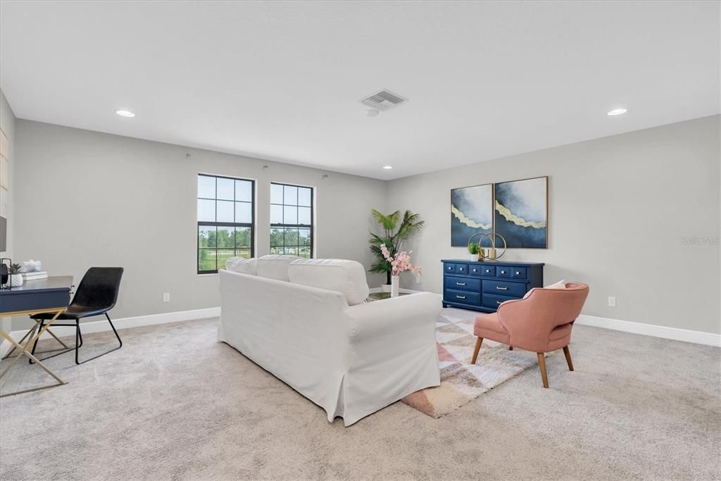 For Sale: $1,050,000 (5 beds, 4 baths, 3545 Square Feet)