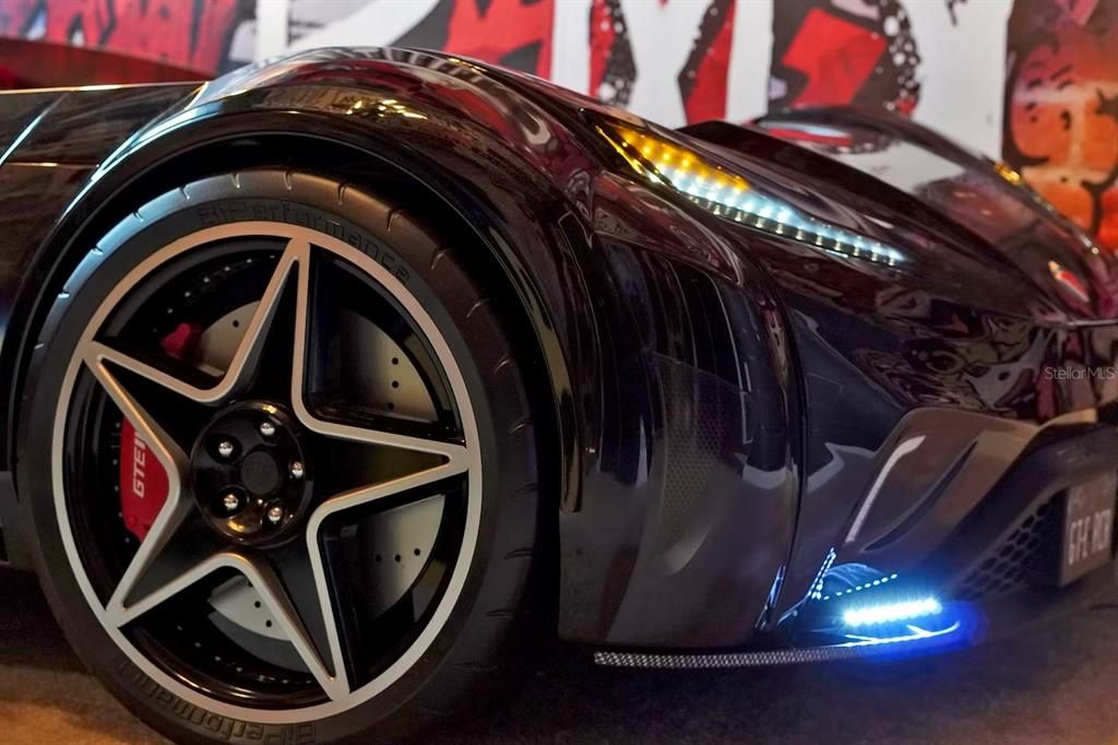 待售: $1,398,000 (12 贝兹, 11 浴室, 4954 平方英尺)