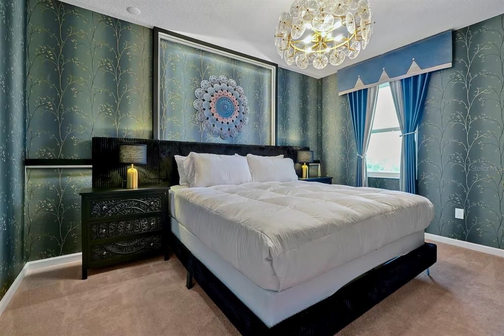 待售: $1,398,000 (12 贝兹, 11 浴室, 4954 平方英尺)