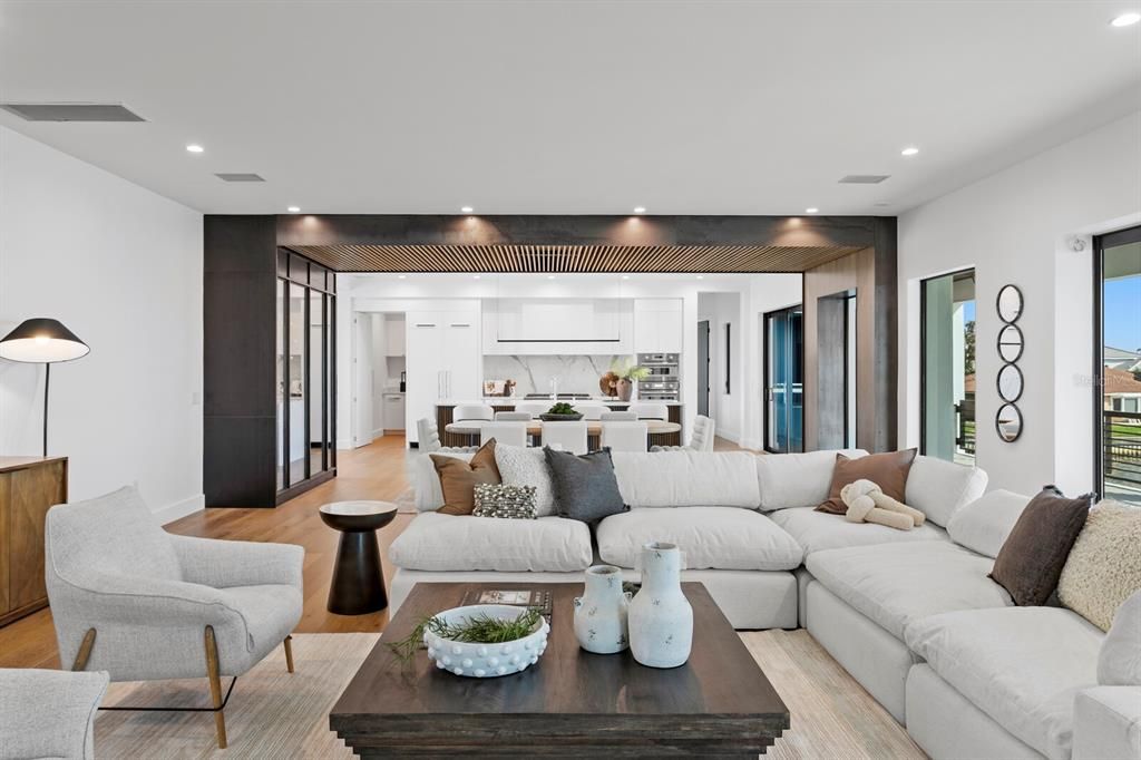 На продажу: $6,400,000 (5 спален, 5 ванн, 6036 Квадратных фут)