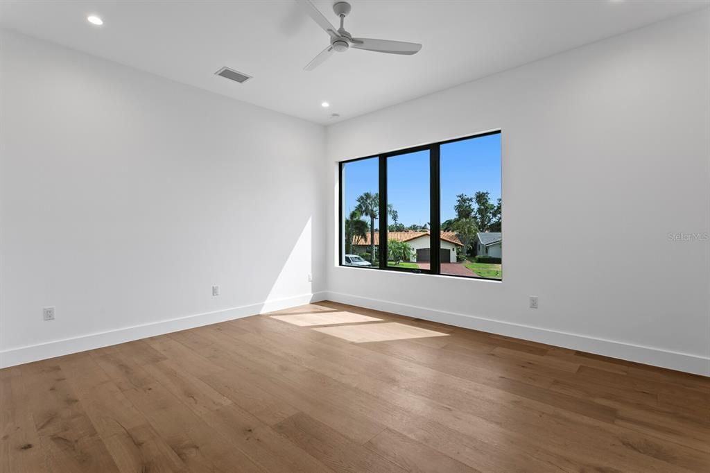 На продажу: $6,400,000 (5 спален, 5 ванн, 6036 Квадратных фут)