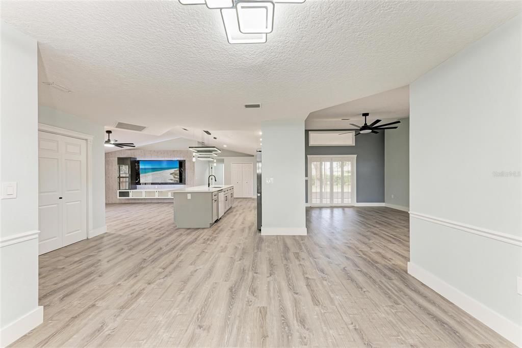 For Sale: $499,990 (3 beds, 2 baths, 2150 Square Feet)