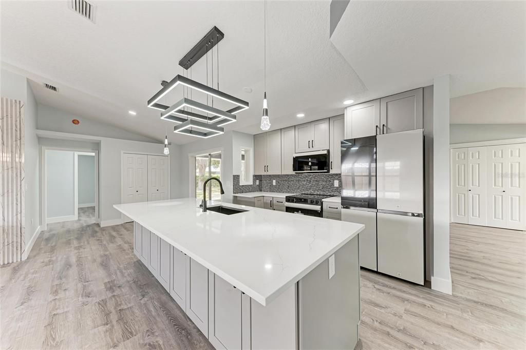 For Sale: $499,990 (3 beds, 2 baths, 2150 Square Feet)