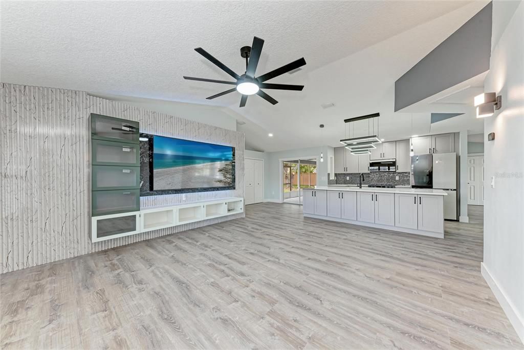 For Sale: $499,990 (3 beds, 2 baths, 2150 Square Feet)