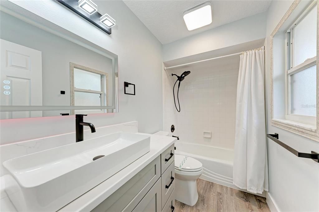 For Sale: $499,990 (3 beds, 2 baths, 2150 Square Feet)