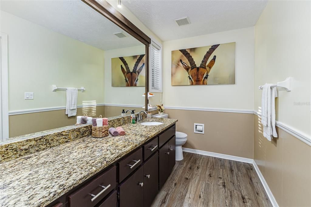 待售: $720,000 (5 贝兹, 4 浴室, 4479 平方英尺)