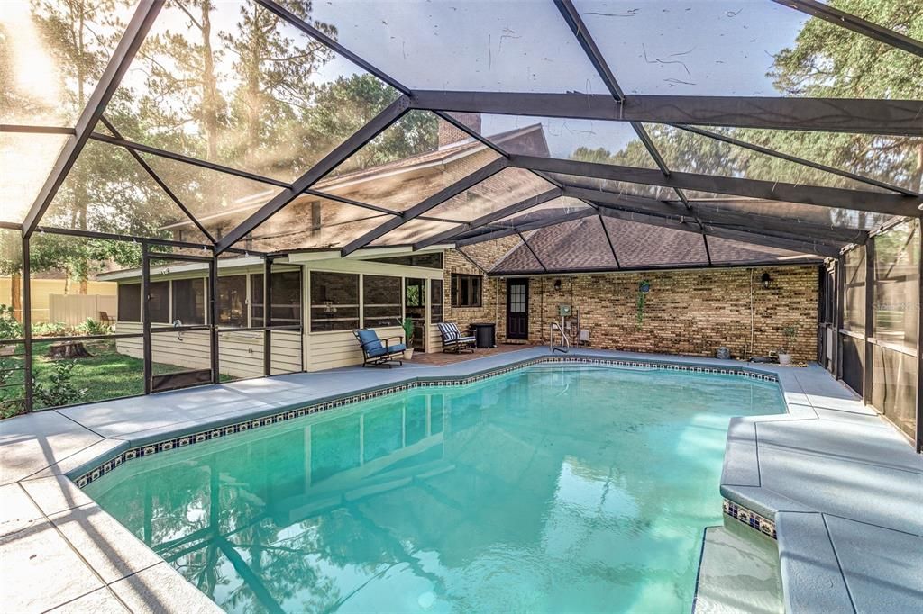 待售: $720,000 (5 贝兹, 4 浴室, 4479 平方英尺)