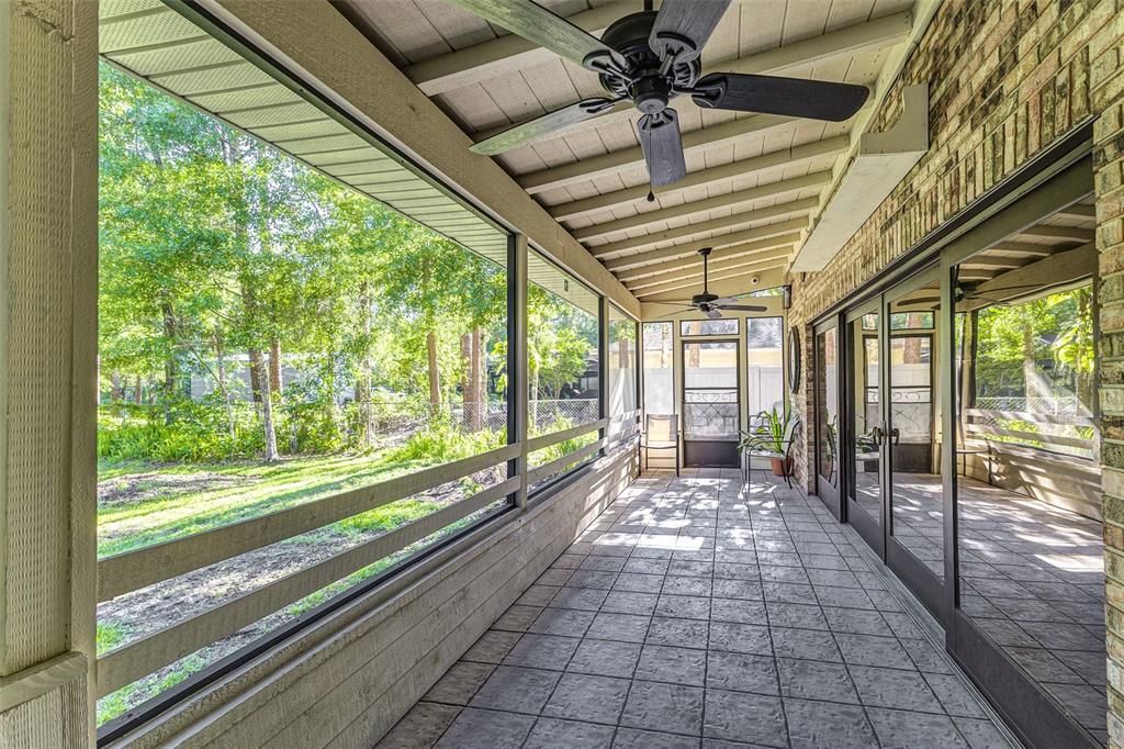 待售: $720,000 (5 贝兹, 4 浴室, 4479 平方英尺)