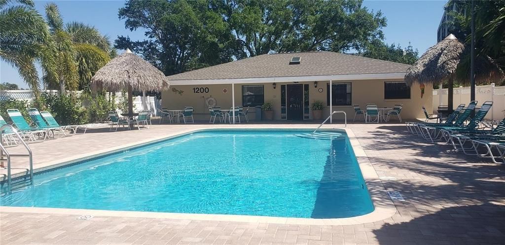 Под контрактом: $1,800 (2 спален, 2 ванн, 960 Квадратных фут)