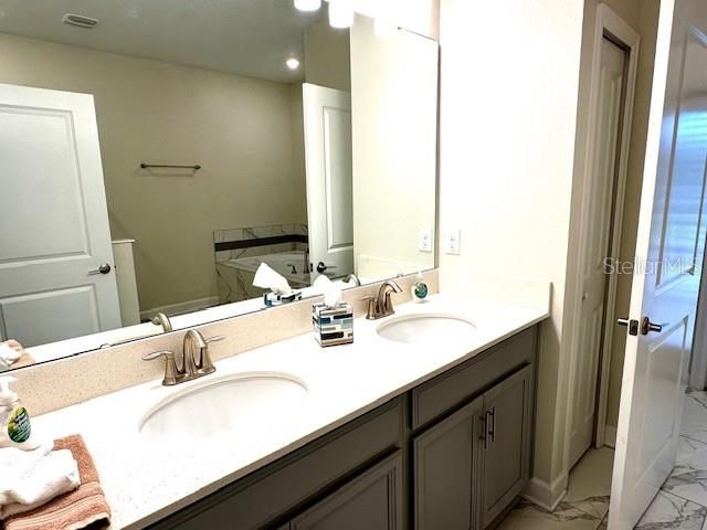 Active With Contract: $649,900 (8 beds, 5 baths, 3909 Square Feet)