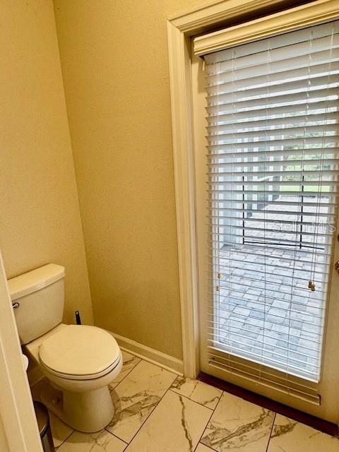 Active With Contract: $649,900 (8 beds, 5 baths, 3909 Square Feet)