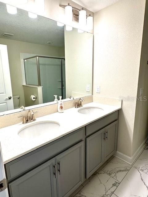 Active With Contract: $649,900 (8 beds, 5 baths, 3909 Square Feet)