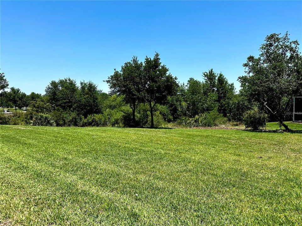 Active With Contract: $649,900 (8 beds, 5 baths, 3909 Square Feet)