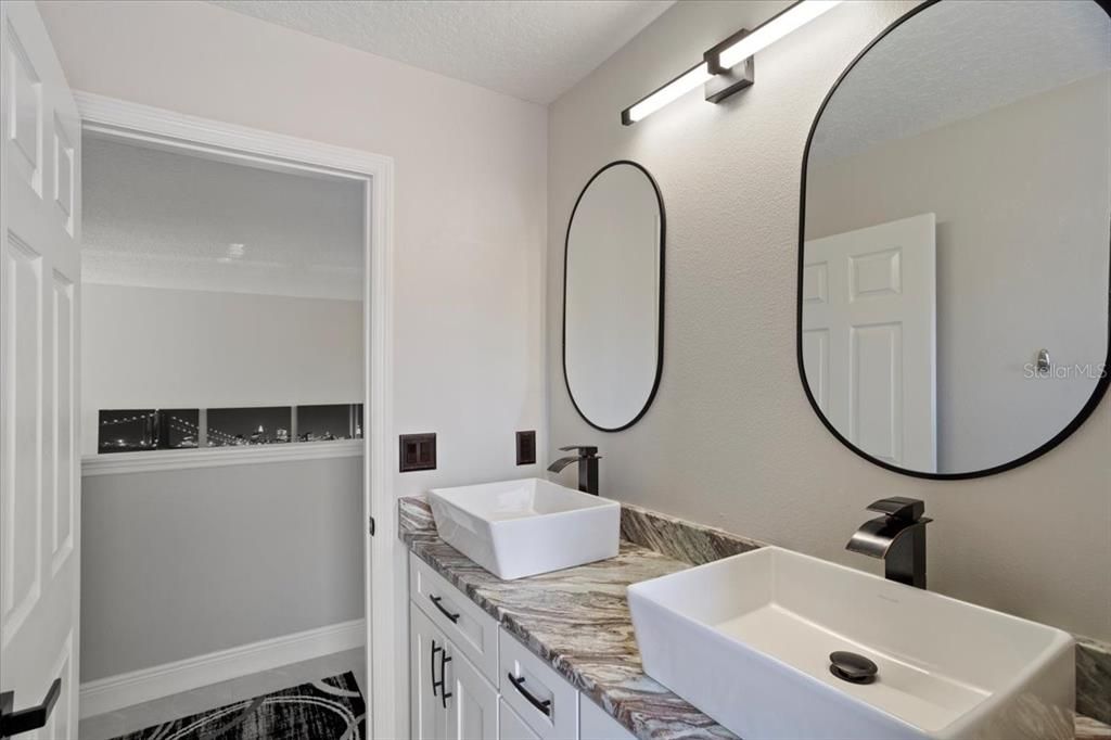 待售: $665,000 (6 贝兹, 4 浴室, 2743 平方英尺)