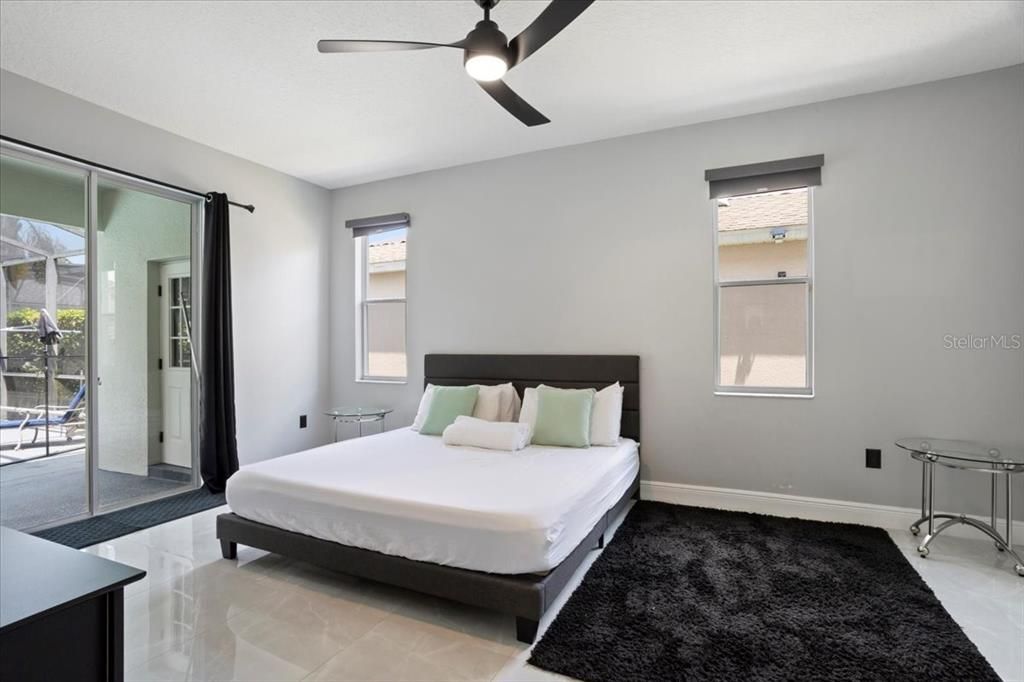 待售: $665,000 (6 贝兹, 4 浴室, 2743 平方英尺)