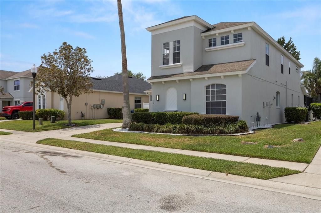 待售: $665,000 (6 贝兹, 4 浴室, 2743 平方英尺)